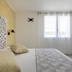 Vista Golfo Apartment