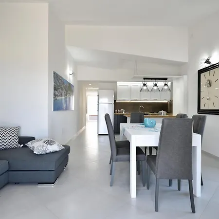 Vista Golfo Appartement