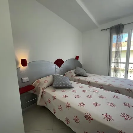 Vista Golfo Apartment *